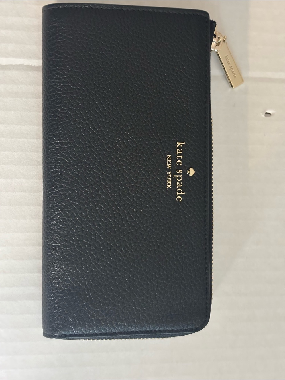 kate spade New York Large Black Slim L-Zip Wallet